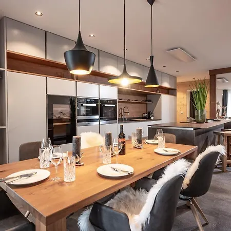 Mountain Chalet Top 8 By Managers Apartment Kirchberg in Tirol